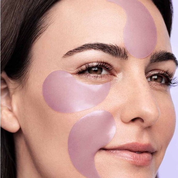 Meaningful Beauty Revive & Brighten Eye Masque - Picture 8 of 8